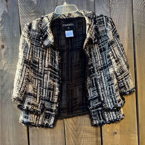 Jacket - Picture 6 of 11